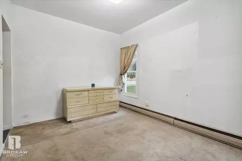 532 E Broad, Linden, MI 48451 photo 21