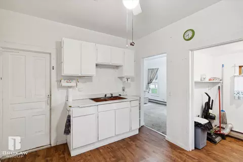 532 E Broad, Linden, MI 48451 photo 14