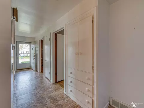 114 Cole, Monroe, MI 48162 photo 20