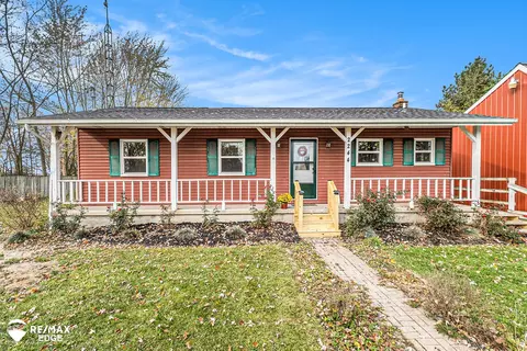 2244 S Oak, Davison, MI 48423 photo 4