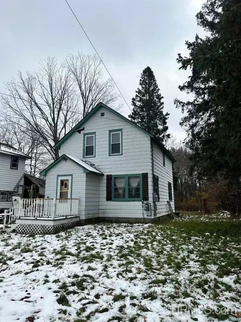 607 Leonard, Ironwood, MI 49938