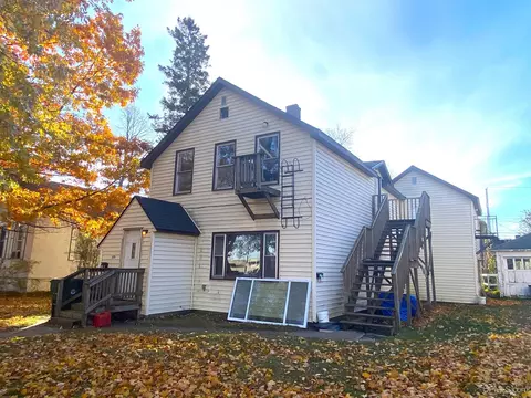 415 1st Ave S, Escanaba, MI 49829
