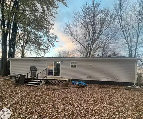 5191 Taft, Algonac, MI 48001 photo 18