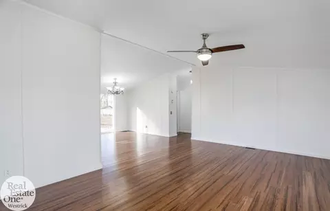 5191 Taft, Algonac, MI 48001 photo 4