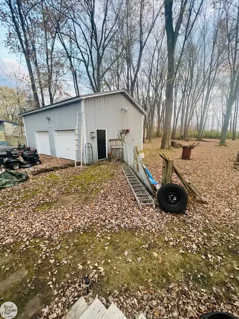 5191 Taft, Algonac, MI 48001 photo 19