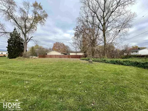 809 W Main, Durand, MI 48429 photo 7