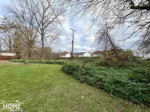 809 W Main, Durand, MI 48429 photo 4