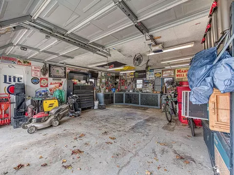 2 Winston, Monroe, MI 48161 photo 20