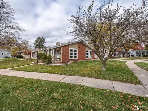 2 Winston, Monroe, MI 48161 photo 22