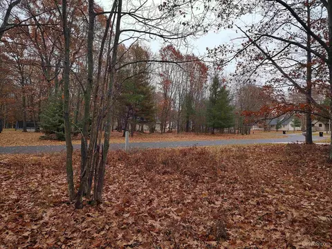 33 Sandy, Gladstone, MI 49837 photo 4