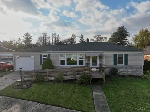 9 Chippewa, Saginaw, MI 48602