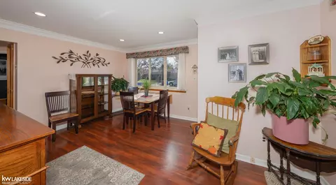 18127 Rainbow, Fraser, MI 48026 photo 14