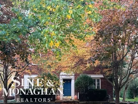 1384 Berkshire, Grosse Pointe Park, MI 48230 photo 2