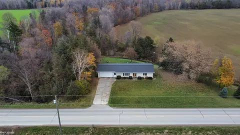 2285 Schock, Harbor Beach, MI 48441 photo 2