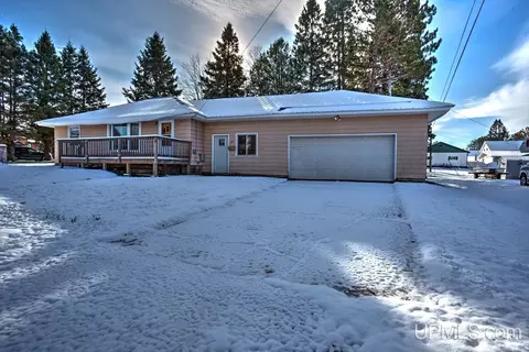 901 Eli, Bessemer, MI 49911