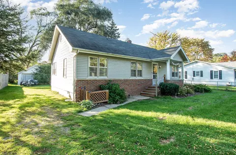 3774 Mack, Saginaw, MI 48601
