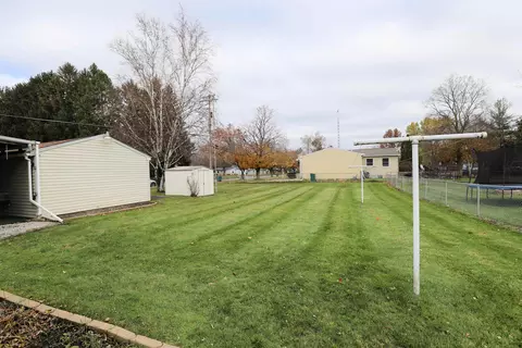 1309 Coutant, Flushing, MI 48433 photo 20