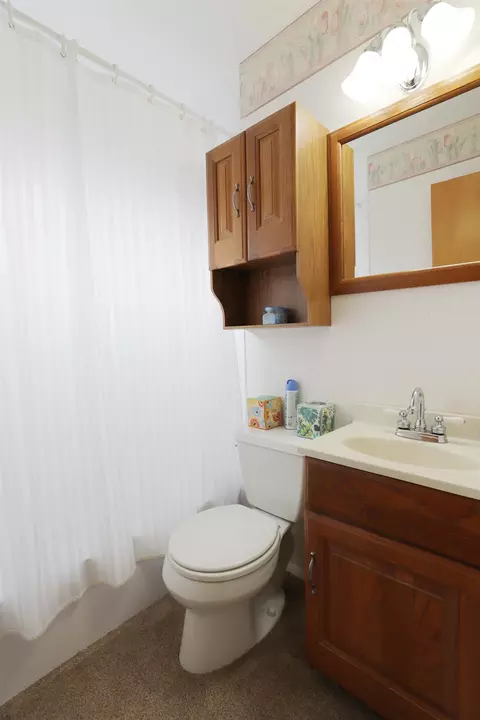 1309 Coutant, Flushing, MI 48433 photo 16
