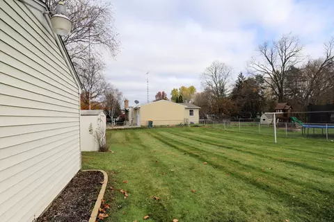 1309 Coutant, Flushing, MI 48433 photo 19
