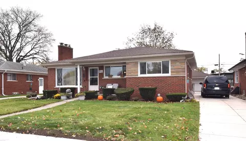 19066 Mott, Eastpointe, MI 48021
