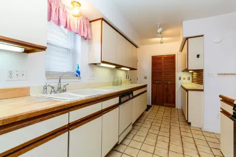 8371 Colony, Algonac, MI 48001 photo 27