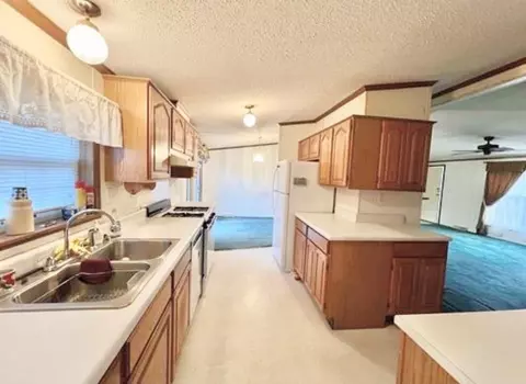 783 Deer, Gladwin, MI 48624 photo 3