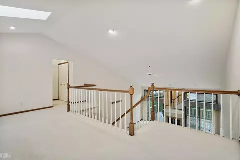 16845 Crystal, Macomb, MI 48042 photo 37
