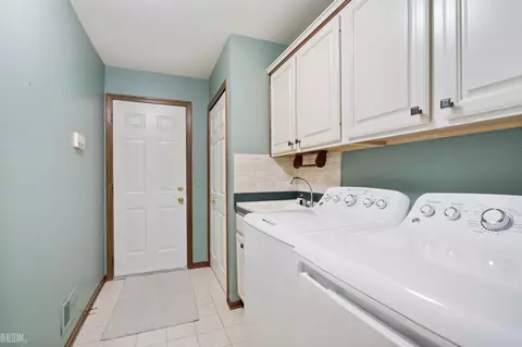 16845 Crystal, Macomb, MI 48042 photo 26