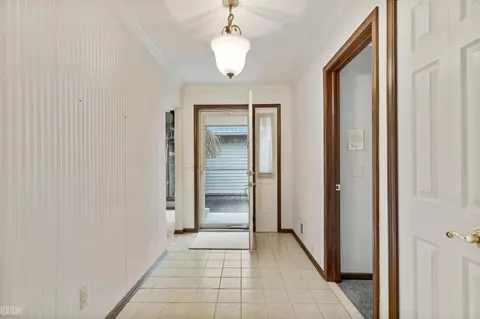 16845 Crystal, Macomb, MI 48042 photo 13