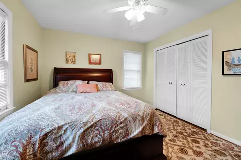 19640 E Kings, Grosse Pointe Woods, MI 48236 photo 17
