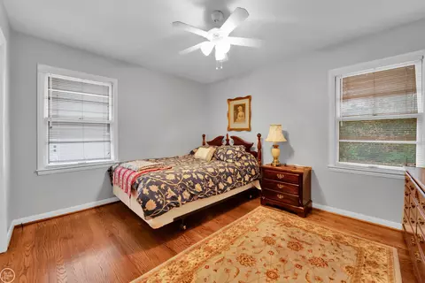 19640 E Kings, Grosse Pointe Woods, MI 48236 photo 13
