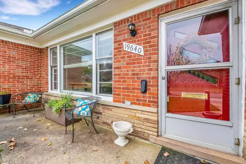 19640 E Kings, Grosse Pointe Woods, MI 48236 photo 27