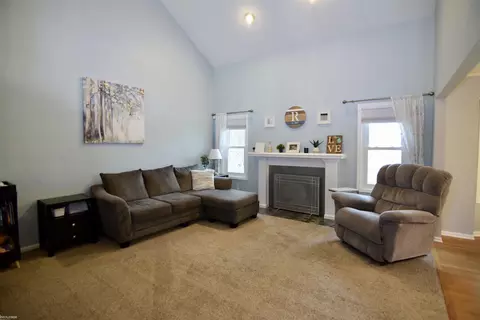 23982 Settlers, Macomb Twp, MI 48042 photo 7