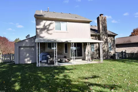 23982 Settlers, Macomb Twp, MI 48042 photo 3