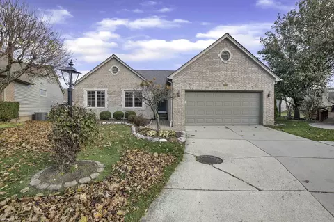 6669 Cross Crk, Washington, MI 48094