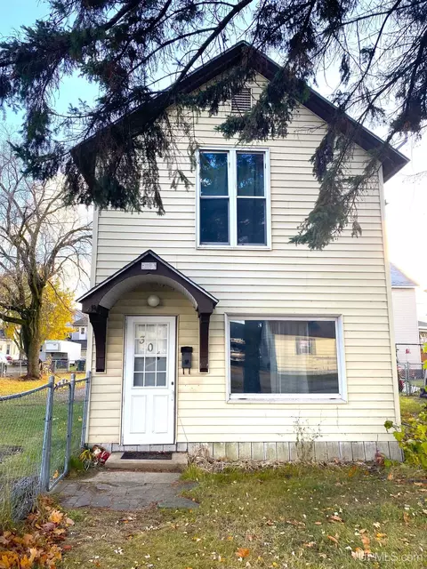 304 N 13th, Escanaba, MI 49829