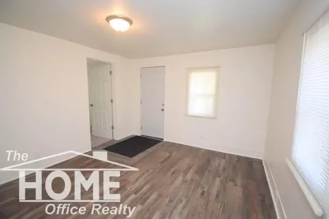 835 Ament, Owosso, MI 48867 photo 3