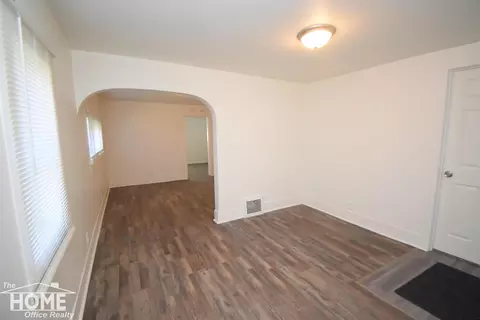 835 Ament, Owosso, MI 48867 photo 16