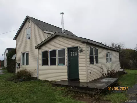 50350 Lake Annie, Hancock, MI 49930