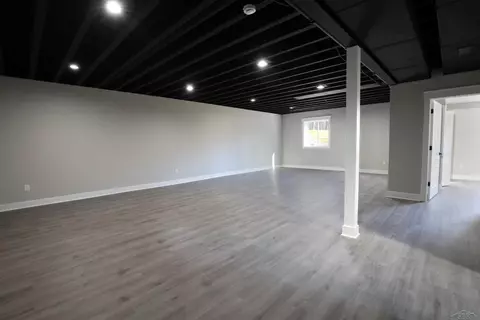 Other - 3603 E Douglas, Midland, MI 48642 photo 15 of 20