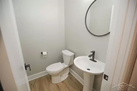 Bath - 3603 E Douglas, Midland, MI 48642 photo 1 of 10