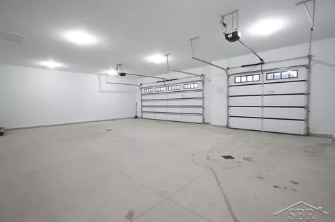 Exterior - 3555 E Douglas, Midland, MI 48642 photo 5 of 10