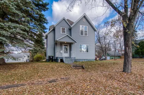 520 E C, Iron Mountain, MI 49801