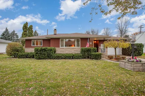 1502 S Warner, Bay City, MI 48706