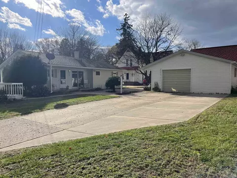 23191 Torrey, Armada, MI 48005 photo 9