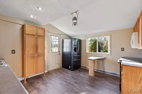 409 E Kilbuck, Tecumseh, MI 49286 photo 8