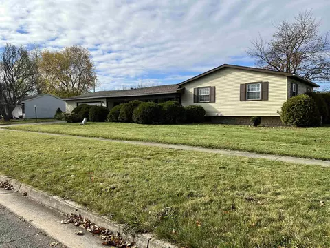 3115 Murray Hl, Saginaw, MI 48601