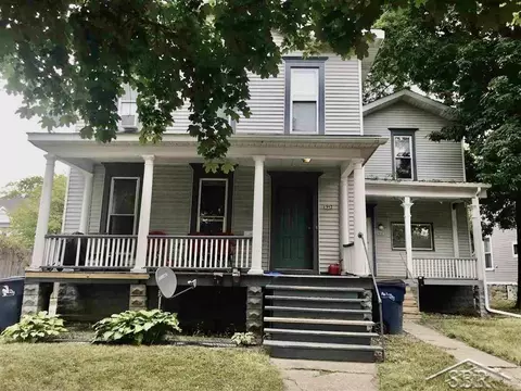 912 N Vanburen, Bay City, MI 48708