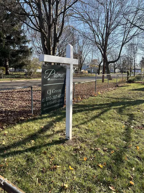 728 Coutant, Flushing, MI 48433 photo 3