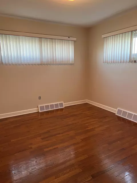 728 Coutant, Flushing, MI 48433 photo 9